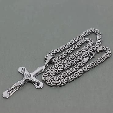 Lanac sa krstom hirurški čelik
Cena:2650 din na lalafo.rs — 5 Lanac sa krstom hirurški čelik
Cena:2650 din — 5