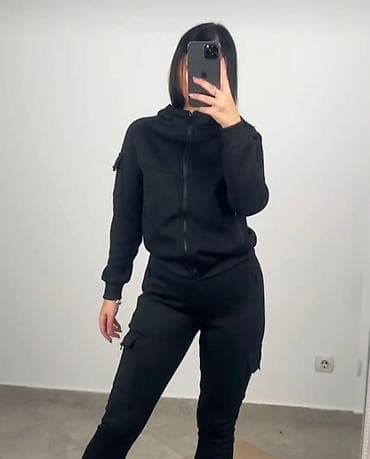 zenske broj: Dva-deo ženski komplet trenerke sa kapuljačom gs - Model: gornji deo at lalafo.rs — 8 zenske broj: Dva-deo ženski komplet trenerke sa kapuljačom gs - Model: gornji deo — 8