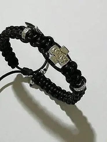 Otkrijte misteriju i sofisticiranost u jednom jedinstvenom komadu – na lalafo.rs — 1 Otkrijte misteriju i sofisticiranost u jednom jedinstvenom komadu – — 1