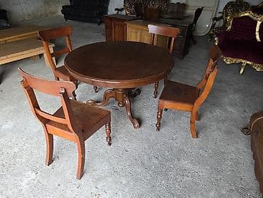 cepaci za drva: Okrugli drveni trpezarijski sto sa 4 stolice – klasični stil - na lalafo.rs — 4 cepaci za drva: Okrugli drveni trpezarijski sto sa 4 stolice – klasični stil - — 4