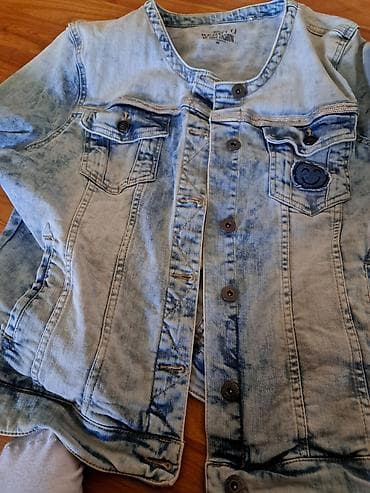 kom sa etiketom: Ženska teksas jakna bez kragne – GINA BENOTTI (veličina 44) - Svetlo at lalafo.rs — 2 kom sa etiketom: Ženska teksas jakna bez kragne – GINA BENOTTI (veličina 44) - Svetlo — 2