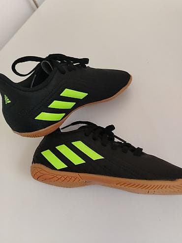 Dečije Adidas patike za futsal/dvoranu broj 31 - Model: Adidas na lalafo.rs Dečije Adidas patike za futsal/dvoranu broj 31 - Model: Adidas