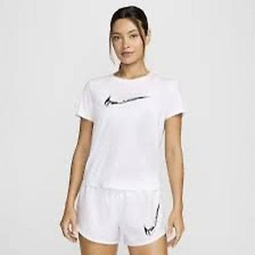 Women's T-shirts and tops: NIKE One Swoosh Logo T-Shirt vel. S NOVO
FV at lalafo.rs — 1 Women's T-shirts and tops: NIKE One Swoosh Logo T-Shirt vel. S NOVO
FV — 1