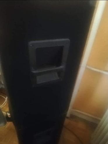 Prodajem komplet ozvučenja: - 2 x DAP 15” subwoofer - Impedansa: 8 Ω na lalafo.rs — 3 Prodajem komplet ozvučenja: - 2 x DAP 15” subwoofer - Impedansa: 8 Ω — 3