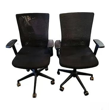 Furniture: Kancelarijski nameštaj: stolovi i stolice POVOLJNO Kvalitetan, očuvan at lalafo.rs — 2 Furniture: Kancelarijski nameštaj: stolovi i stolice POVOLJNO Kvalitetan, očuvan — 2