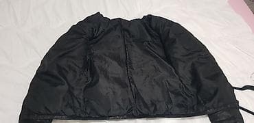 Jakna za prelatni period crna sa sarenim na prwdnjoj strani.Ima na lalafo.rs — 7 Jakna za prelatni period crna sa sarenim na prwdnjoj strani.Ima — 7