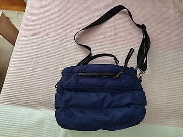 Pufnasta ženska torba preko ramena – tamnoplava - Materijal: mekani na lalafo.rs — 1 Pufnasta ženska torba preko ramena – tamnoplava - Materijal: mekani — 1