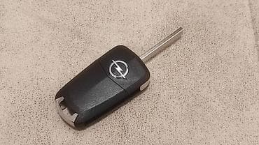 Transport: Opel Astra H Zafira B kompletan kljuc 433mhz NOVO! Kompletan kljuc at lalafo.rs — 3 Transport: Opel Astra H Zafira B kompletan kljuc 433mhz NOVO! Kompletan kljuc — 3