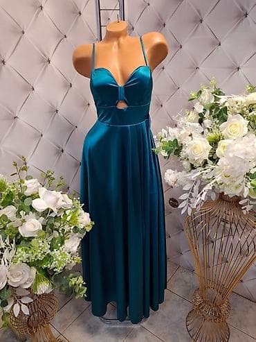 🔥Svečana haljina od satenskog materijala u boji tirkiza
4500 din na lalafo.rs — 3 🔥Svečana haljina od satenskog materijala u boji tirkiza
4500 din — 3