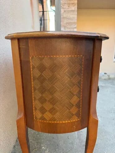 Antique Dressers: Stilska okrugla komoda u intarzijama - ODLIČNO STANJE 🌟 Komoda u at lalafo.rs — 6 Antique Dressers: Stilska okrugla komoda u intarzijama - ODLIČNO STANJE 🌟 Komoda u — 6