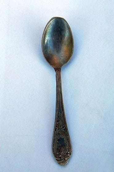 4 + 1 posrebrena kašišica. Četiri (11 cm) plus jedna (9,5 cm) na lalafo.rs 4 + 1 posrebrena kašišica. Četiri (11 cm) plus jedna (9,5 cm)