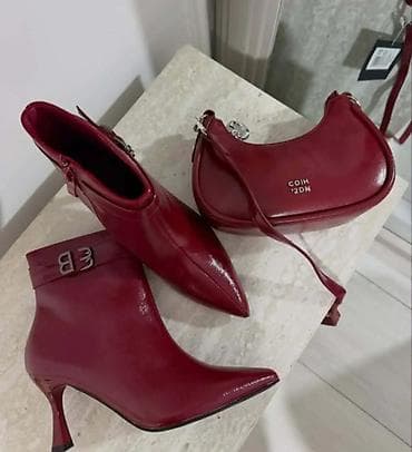 Balenciaga, bоја - Bordo na lalafo.rs — 1 Balenciaga, bоја - Bordo — 1