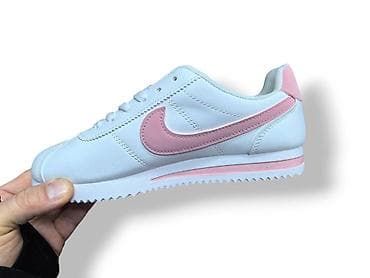 Nike Cortez 🎀
(36-41)
Cena: 3800 din🤍🤍 na lalafo.rs — 6 Nike Cortez 🎀
(36-41)
Cena: 3800 din🤍🤍 — 6