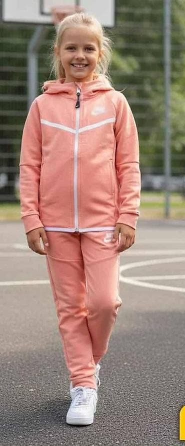 Dečije trenerke 14 za 4000 din
pb na lalafo.rs — 8 Dečije trenerke 14 za 4000 din
pb — 8