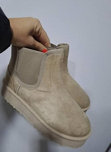 🔥UGG ženske gležnjače – bež
UGG ‼️‼️
2600 din
NT❤️ na lalafo.rs — 3 🔥UGG ženske gležnjače – bež
UGG ‼️‼️
2600 din
NT❤️ — 3