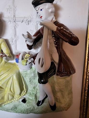 Barokna figura u drvenom ramu iz 70ih. Figura gipsana je bez na lalafo.rs — 7 Barokna figura u drvenom ramu iz 70ih. Figura gipsana je bez — 7