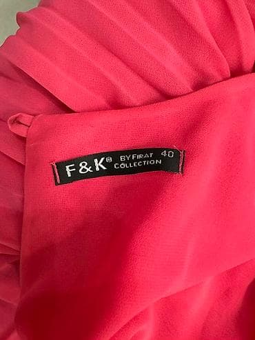 Personal Items: Prelepa, nova, jednom obučena haljina at lalafo.rs — 2 Personal Items: Prelepa, nova, jednom obučena haljina — 2