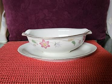 Home & Garden: Sosijera vintaz porcelanska nova. Sosijera bez ostecenja. pozlata at lalafo.rs — 1 Home & Garden: Sosijera vintaz porcelanska nova. Sosijera bez ostecenja. pozlata — 1