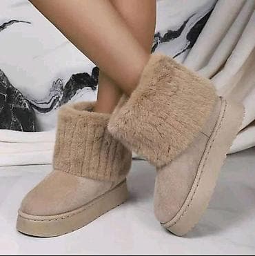 Uggs: 08. Čizmice-Patofne:
2.450 dinara
Brojevi : 37-42 at lalafo.rs — 2 Uggs: 08. Čizmice-Patofne:
2.450 dinara
Brojevi : 37-42 — 2