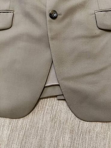 original esprit: Suit Esprit, color - Beige at lalafo.rs — 8 original esprit: Suit Esprit, color - Beige — 8