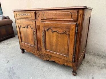Antique Dressers: Stilska komoda iz 19. veka 🏛️✨ Autentičan komad iz 19. veka, u at lalafo.rs — 4 Antique Dressers: Stilska komoda iz 19. veka 🏛️✨ Autentičan komad iz 19. veka, u — 4