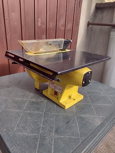 Circular Saws: Stoni cirkular 700 W - Cirkular donešen iz Nemačke modelMANNESMANN at lalafo.rs — 5 Circular Saws: Stoni cirkular 700 W - Cirkular donešen iz Nemačke modelMANNESMANN — 5