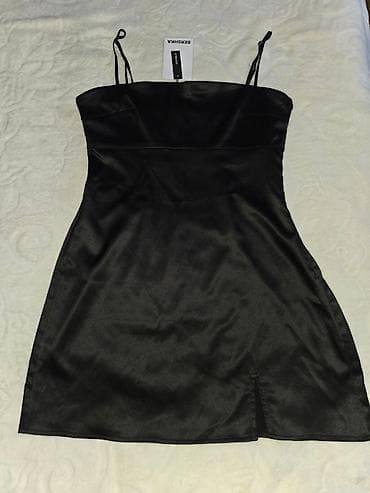 NOVO Bershka mini haljina na bretele - Brend: Bershka - Model: mini na lalafo.rs — 1 NOVO Bershka mini haljina na bretele - Brend: Bershka - Model: mini — 1