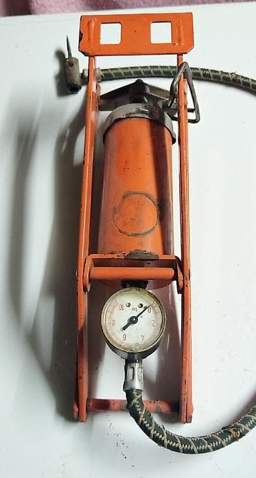 Kompresori za vazduh: FADIP nožna auto-pumpa – prava metalna, „neuništiva“ varijanta na lalafo.rs — 2 Kompresori za vazduh: FADIP nožna auto-pumpa – prava metalna, „neuništiva“ varijanta — 2