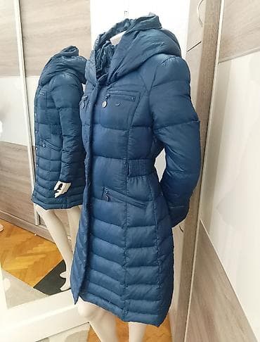 Izuzetna Benetton perjana jakna br 44 Jakna specijalno kreirana za na lalafo.rs — 3 Izuzetna Benetton perjana jakna br 44 Jakna specijalno kreirana za — 3