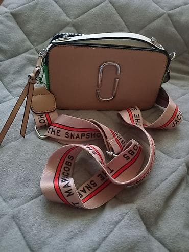 Torba za rame, Marc Jacobs, Materijal: Veštačka koža na lalafo.rs Torba za rame, Marc Jacobs, Materijal: Veštačka koža