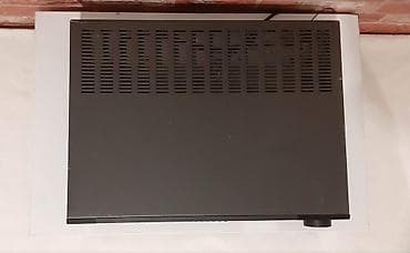 Odlično očuvan komplet marke Grundig VE750 &TU750 Pojačalo + na lalafo.rs — 8 Odlično očuvan komplet marke Grundig VE750 &TU750 Pojačalo + — 8