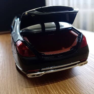 Autići: Nov metalni Mercedes E-klasa uradjen u razmeri 1:24. Mogu da mu se na lalafo.rs — 7 Autići: Nov metalni Mercedes E-klasa uradjen u razmeri 1:24. Mogu da mu se — 7