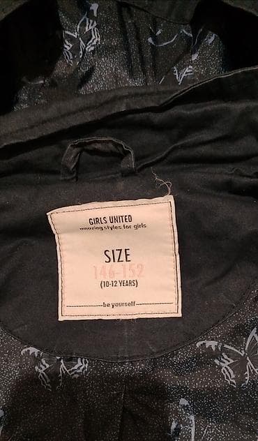 Dečja parka jakna skapuljačom – Girls United - Veličina: 146–152 cm na lalafo.rs — 4 Dečja parka jakna skapuljačom – Girls United - Veličina: 146–152 cm — 4