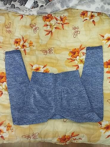 Women's Sweatsuits: Push up helanke 2 Prelepe push up helanke L veličina. Savršeno ističu at lalafo.rs — 2 Women's Sweatsuits: Push up helanke 2 Prelepe push up helanke L veličina. Savršeno ističu — 2