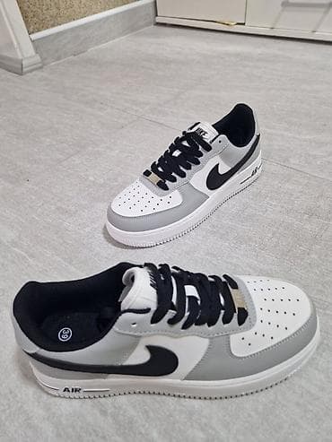 Nike patike – model inspirisan Air Force siluetom - Veličina: 39 na lalafo.rs — 2 Nike patike – model inspirisan Air Force siluetom - Veličina: 39 — 2