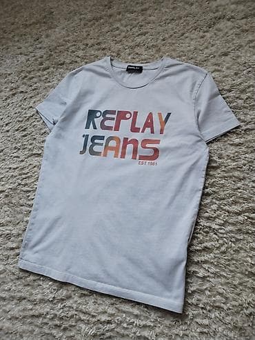 Replay bela majica sa natpisom u velicini M na lalafo.rs Replay bela majica sa natpisom u velicini M