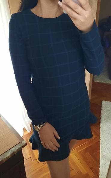 ZARA prelepa haljina dugih rukava Materijal bogat, čvršći sa na lalafo.rs — 1 ZARA prelepa haljina dugih rukava Materijal bogat, čvršći sa — 1