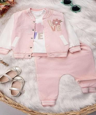 Trodijelni komplet za devojčice – roze - Jaknica u stilu varsity na lalafo.rs Trodijelni komplet za devojčice – roze - Jaknica u stilu varsity