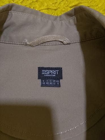 pantalone butiku ali: Esprit mantil,bez boja,koriscen,ali bez ostecenja.Cena 800 dinara na lalafo.rs — 2 pantalone butiku ali: Esprit mantil,bez boja,koriscen,ali bez ostecenja.Cena 800 dinara — 2