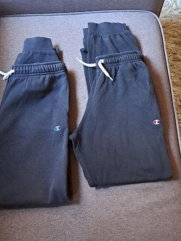 Champion dva donja dela vel L 11/12 godina na lalafo.rs — 1 Champion dva donja dela vel L 11/12 godina — 1