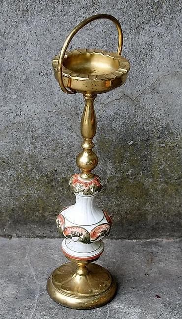 kom sa etiketom: Vintage Visoke Luksuzne Mesingane Stojeće pepeljare Art Deco at lalafo.rs — 9 kom sa etiketom: Vintage Visoke Luksuzne Mesingane Stojeće pepeljare Art Deco — 9
