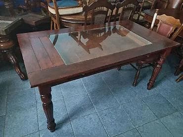 Sets of table and chairs: Sto i cetiri stolice u dobrom stanju. Duzina 160 cm Sirina 90 cm at lalafo.rs — 3 Sets of table and chairs: Sto i cetiri stolice u dobrom stanju. Duzina 160 cm Sirina 90 cm — 3