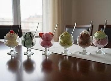 CASE ZA DESERT 6/1 | Staklo Case za desert -Materijal: Staklo at lalafo.rs CASE ZA DESERT 6/1 | Staklo Case za desert -Materijal: Staklo