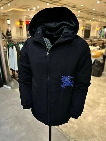 Muške lagane jakne sa kapuljačom – anorak/zip modeli - Dizajn: više na lalafo.rs — 2 Muške lagane jakne sa kapuljačom – anorak/zip modeli - Dizajn: više — 2