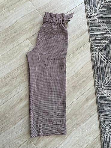 Zara kilote bordo bele siroka guma u struku, dubok model, stoje na lalafo.rs — 5 Zara kilote bordo bele siroka guma u struku, dubok model, stoje — 5