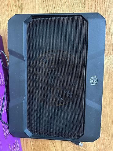 Cooler Master NotePal za laptop do 17”. Nekorisceno, i original na lalafo.rs — 2 Cooler Master NotePal za laptop do 17”. Nekorisceno, i original — 2