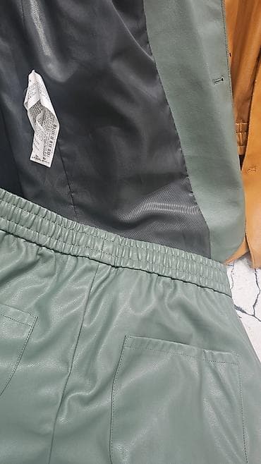 Zara, L, bоја - Zelena na lalafo.rs — 9 Zara, L, bоја - Zelena — 9