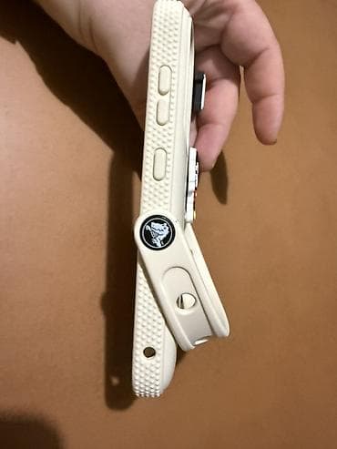 Crocs silikon futrola za mobilni telefon S25 sa Jibbitz bedževima – na lalafo.rs — 6 Crocs silikon futrola za mobilni telefon S25 sa Jibbitz bedževima – — 6