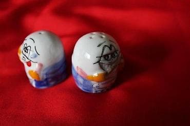 KERAMIČKI UKRASNI POSIPAČI ZA SO I BIBER | Cena je za komad, u na lalafo.rs KERAMIČKI UKRASNI POSIPAČI ZA SO I BIBER | Cena je za komad, u