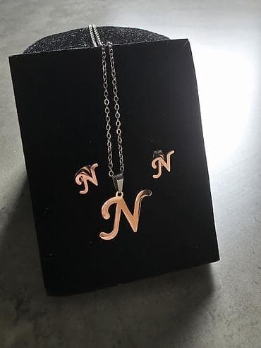 Set nakita sa slovom N nerđajući čelik - Sastav: ogrlica sa priveskom na lalafo.rs Set nakita sa slovom N nerđajući čelik - Sastav: ogrlica sa priveskom